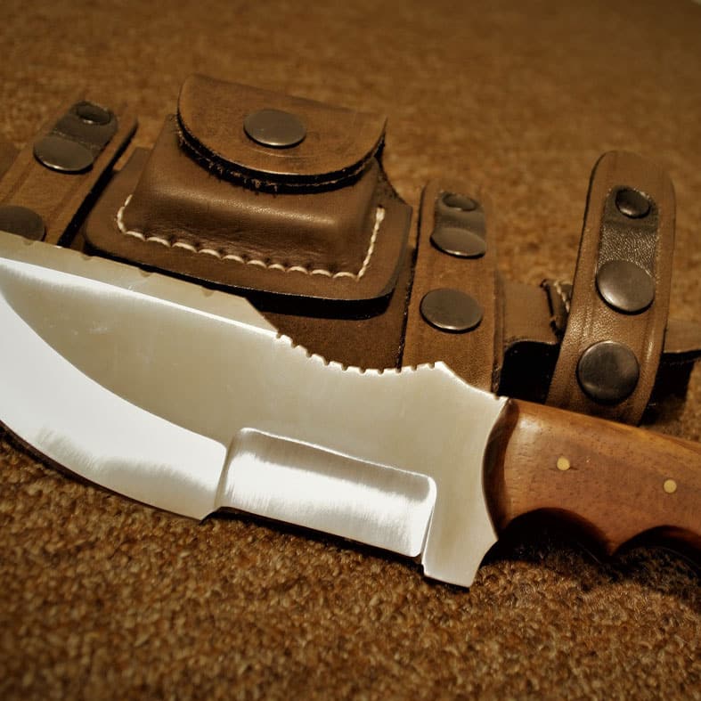 Hunting knife