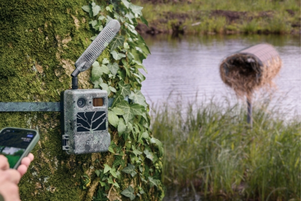 Zeiss trail camera prize